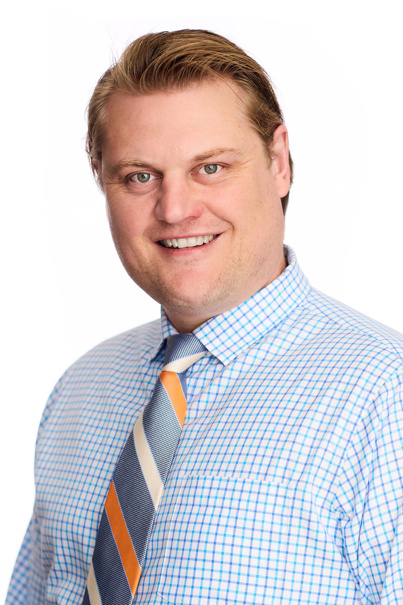 Headshots-31032022-ALEX-PS